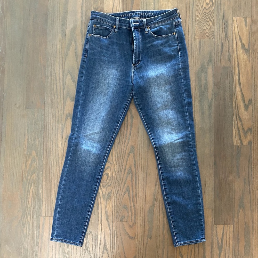 Articles Of Society Jeans Size 28